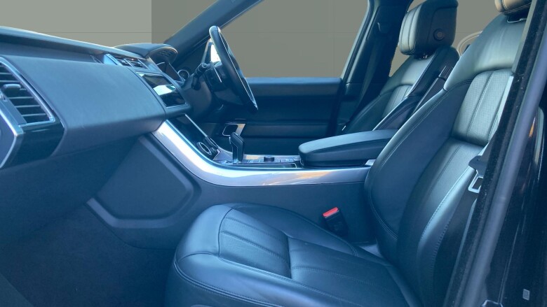 Land Rover Range Rover Sport 3.0 D300 HSE Dynamic Black 5dr Auto Diesel Estate